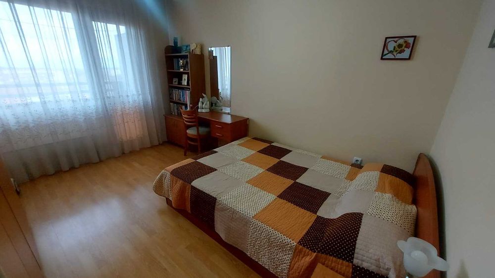 Продава се Тристаен апартамент в Хасково, Дружба 1 - 96 кв.м за 675 €/кв.м - Снимка #6