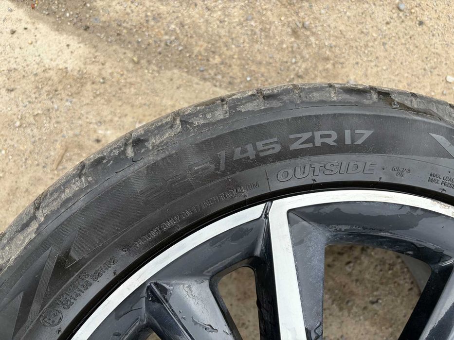 гуми Nokian DOT 4523 с джанти за Тойота 225/45/R17 17x7J ET50