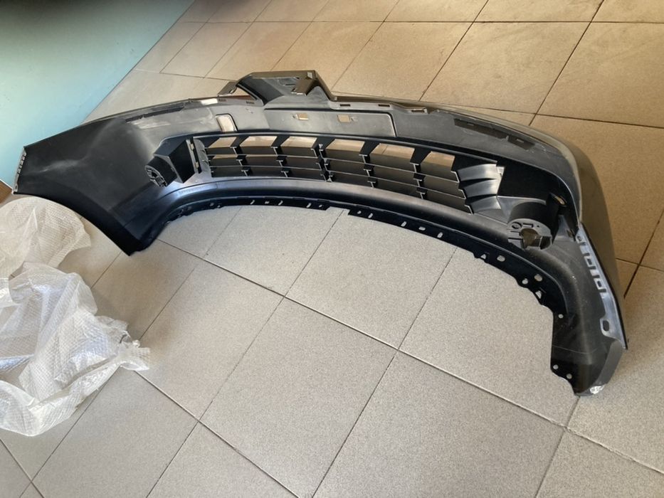 Бампер Ниссан тида NISSAN TiiDA