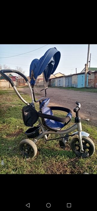 Коляска десткая для прогулок