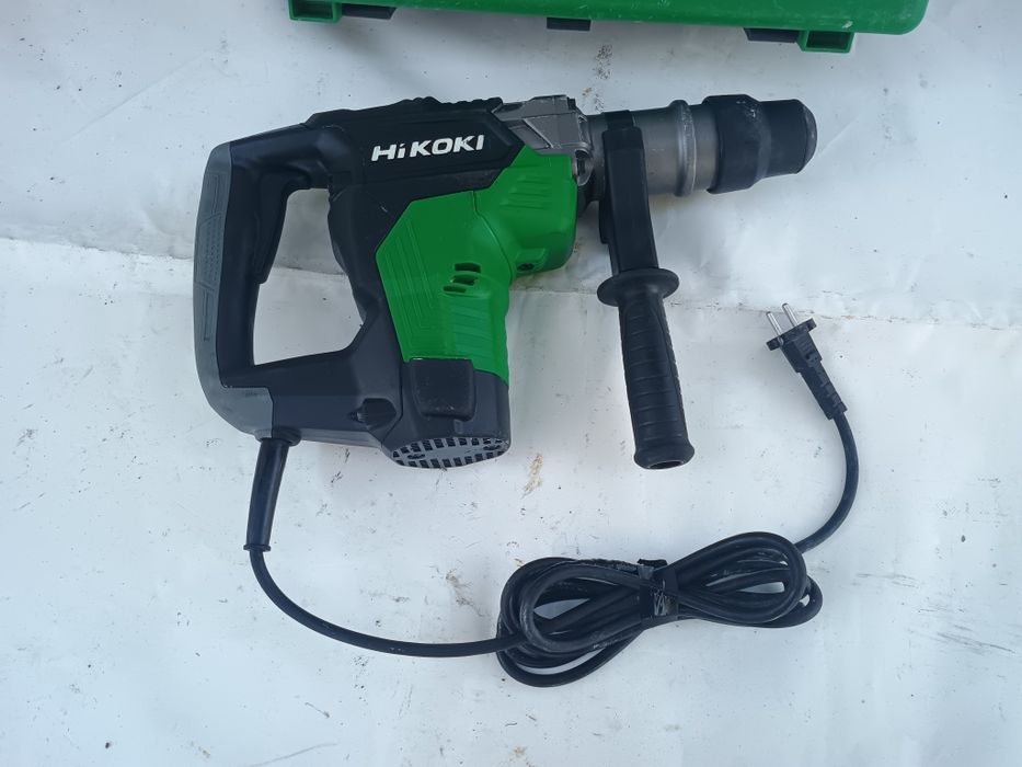 Ciocan rotopercutor hikoki dh 40 mc impecabil. La cutie