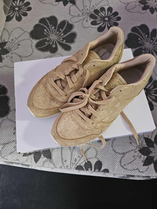 Маратонки рийбок