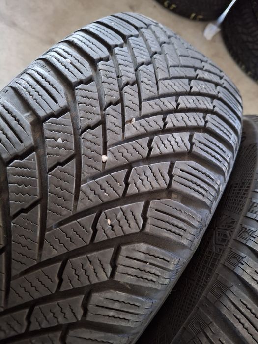 2 Anvelope de iarnă 195 55 r16 Continental