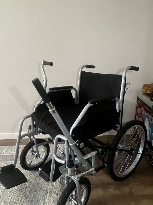Инвалидная коляска с рыжачным приводом