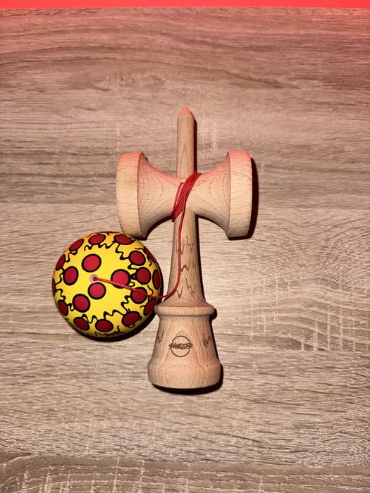 Kendama Broken Shape Pizza Retro Sweets