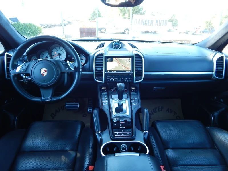 Porshe Cayenne 4.8 Turbo