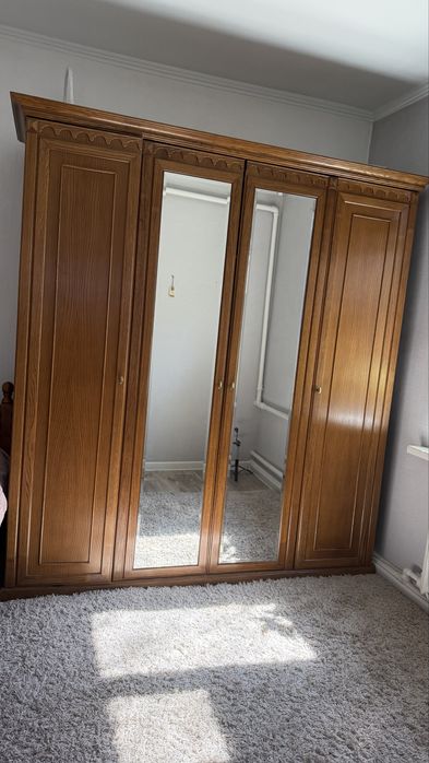 Продам шифоньер