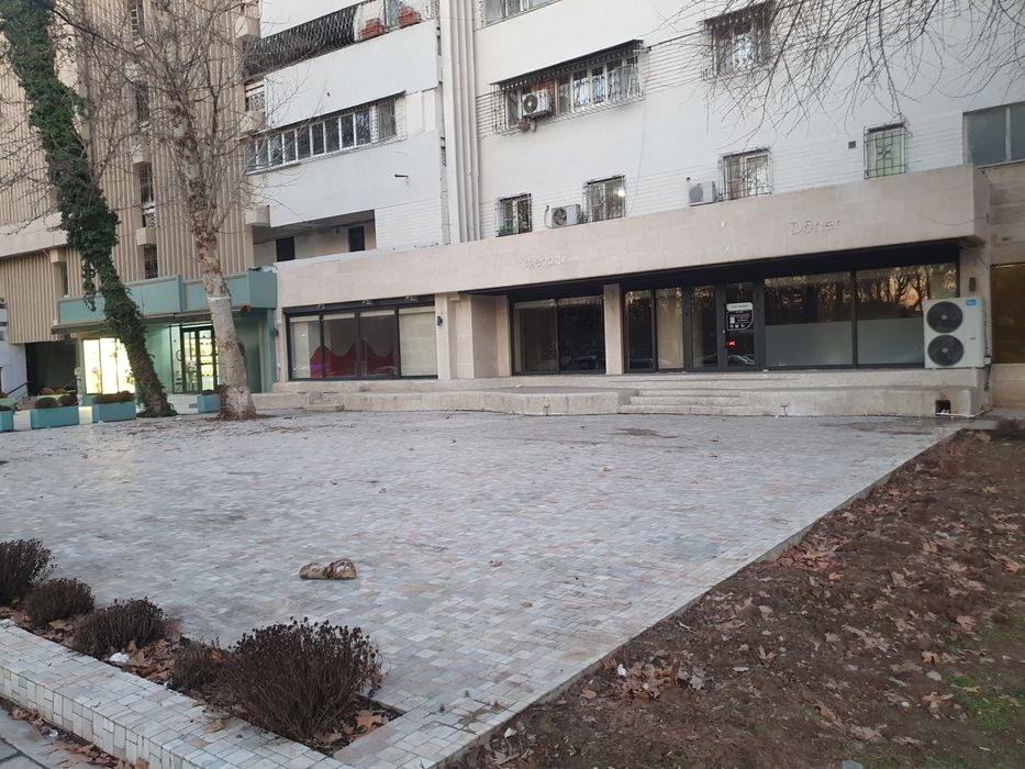 Аренда помещения на Ц1 под ресторан/общепит, автосалон, бутик в центре