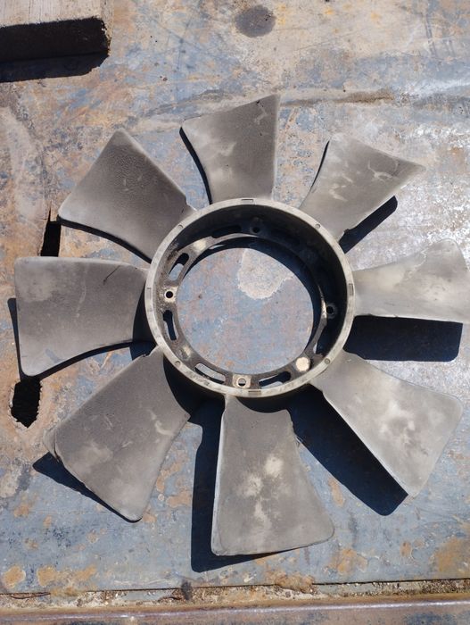 Продам вентилятор от делики 2.5