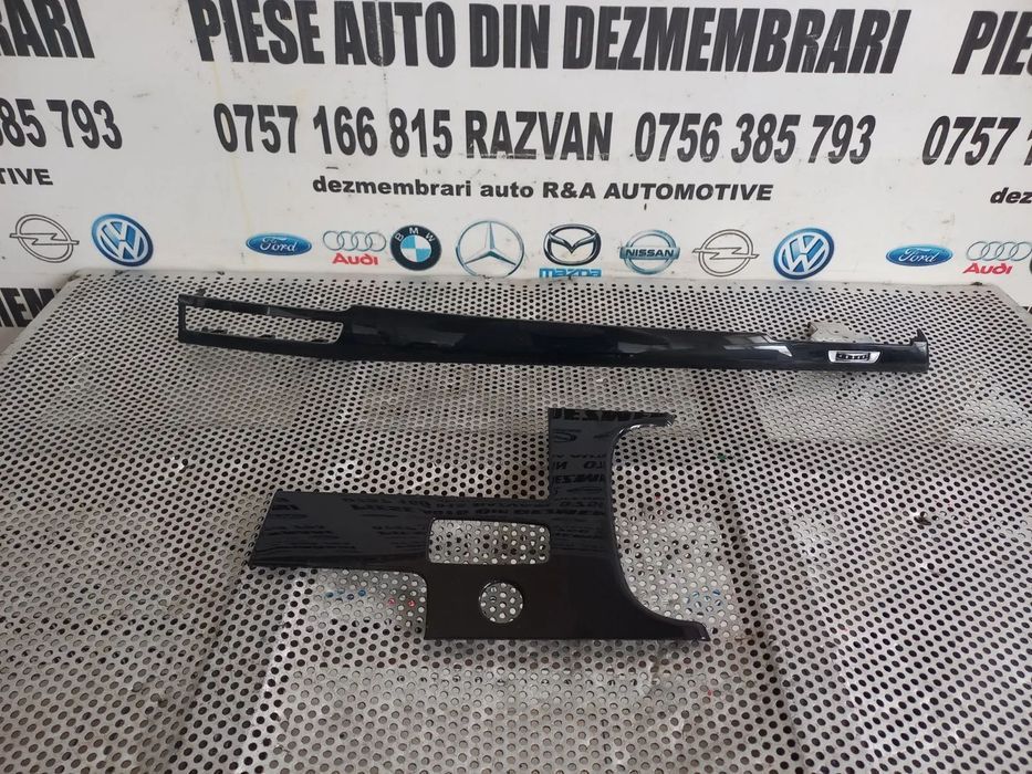 Ornamente Ornament Trim Bord Audi A8 4H D4 Volan Stanga Negru Lucios An 2010-2011-2012-2013-2014-20