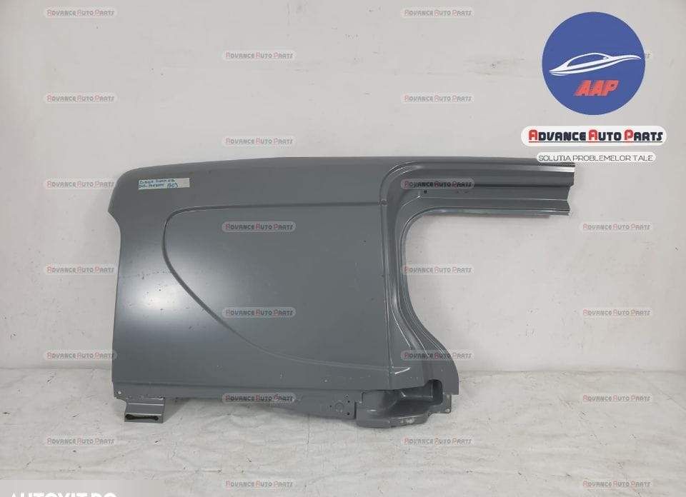 Дачия Докер / Dacia Dokker Оригинален десен заден калник в отлично със