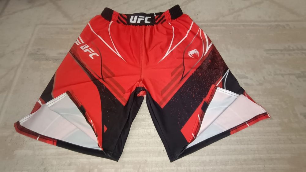 Полность новые шорты,торг