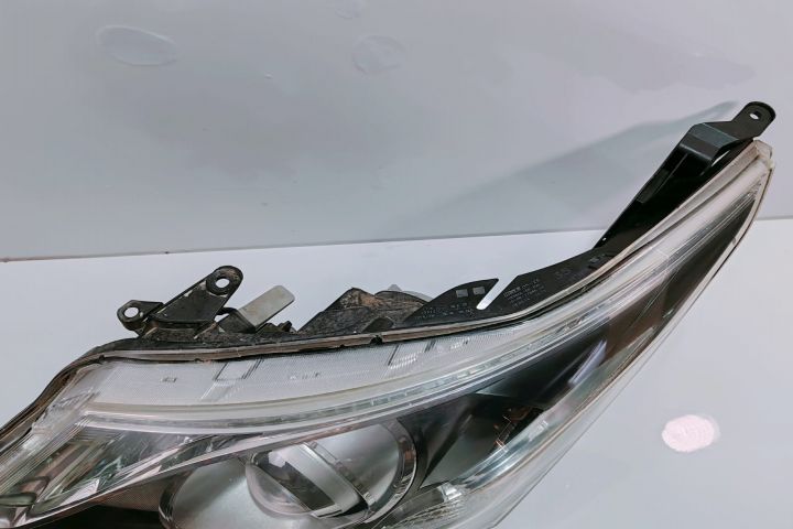 Far Stanga (volan stanga) 1010017685LH / H296GL / 10100 17685 Toyota