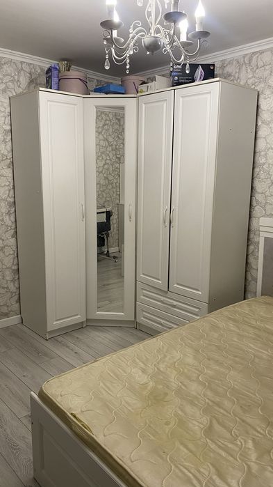 Спальный гарнитур