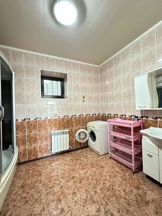 Табиғат аясындағы тау үйі