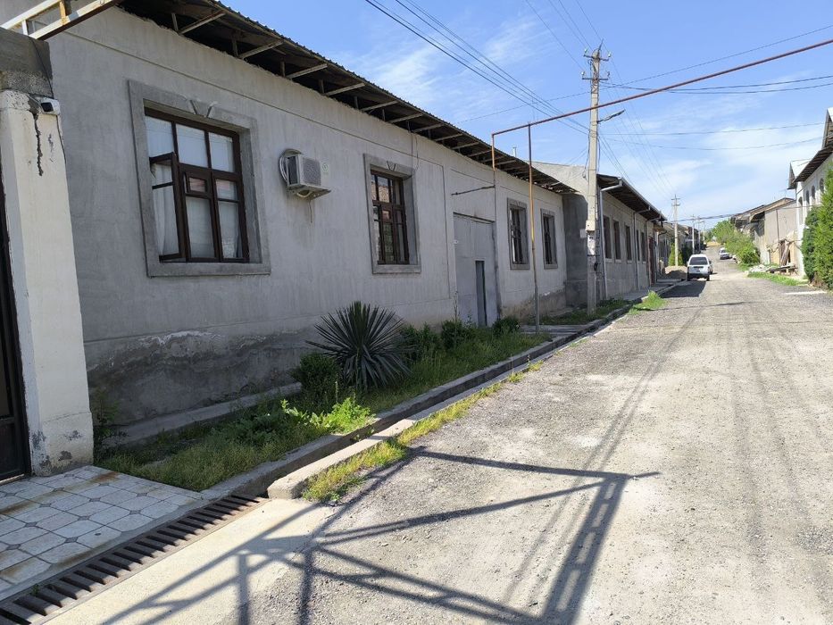 Uchastka sotiladi bez makler