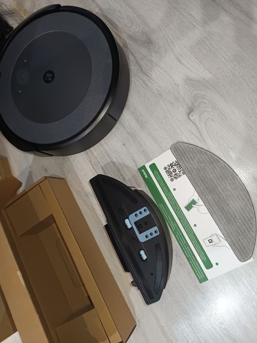 Оригинален робот на Irobot Roomba Combo i5