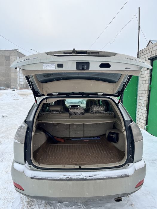 Продам лексус рх330 японец