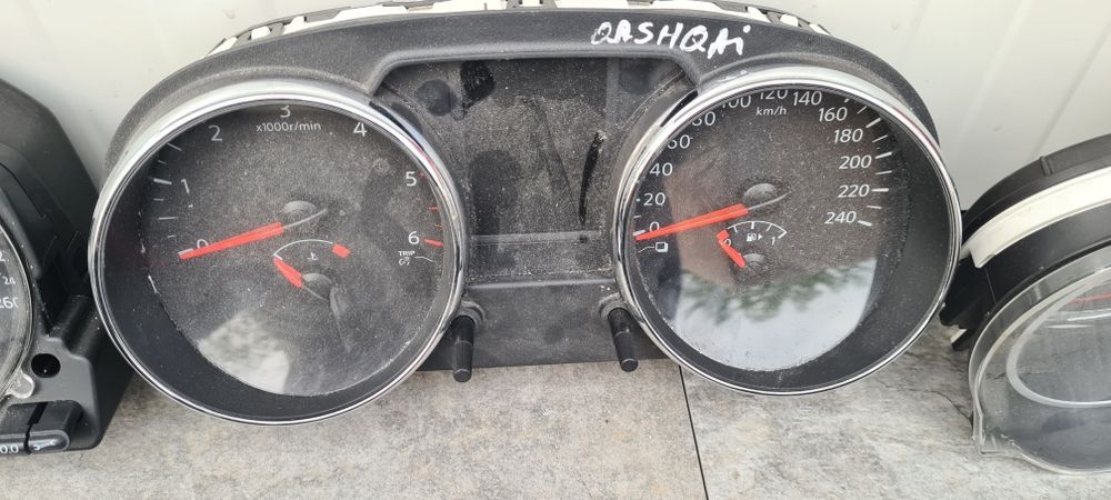 Ceasuri bord maxidot vw passat b6,golf 5,nissan qashqai