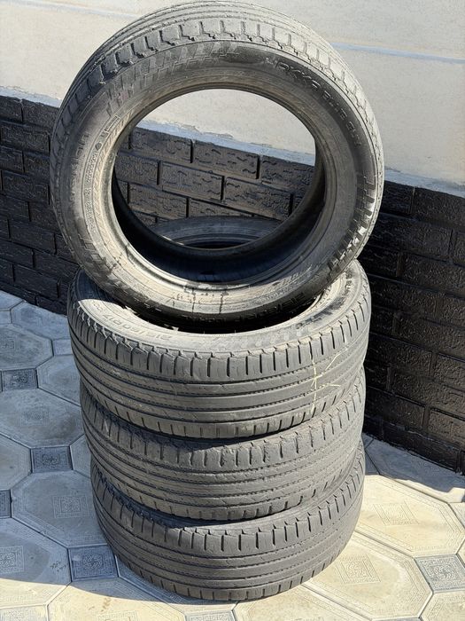Летние шины 215/60/17 nokian