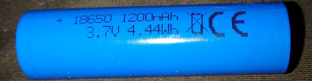 Външна батерия /кутия за батерии  AA