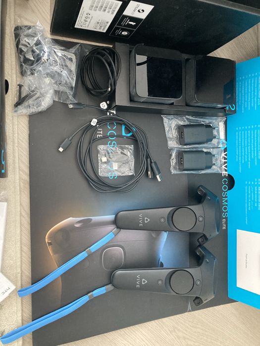HTC VR Vive Cosmos Elite