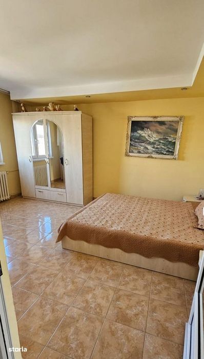 Apartament 4 camere, balcon, Eforie Nord