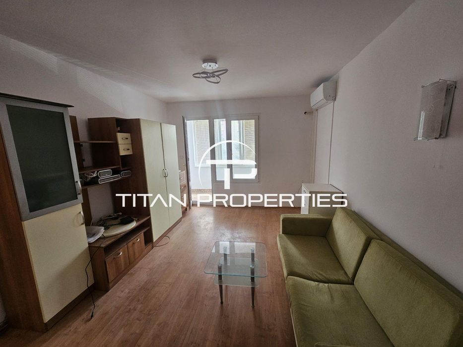 Дава се под наем Едностаен апартамент в Бургас, Славейков - 48 кв.м за 306 € - Снимка #2