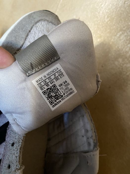 Adidasi nr 44 originali