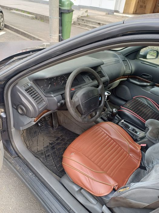 Vand renault safrane a doua generație 2.2td an 1999