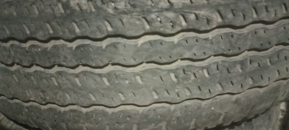Продается шины 265/65/18