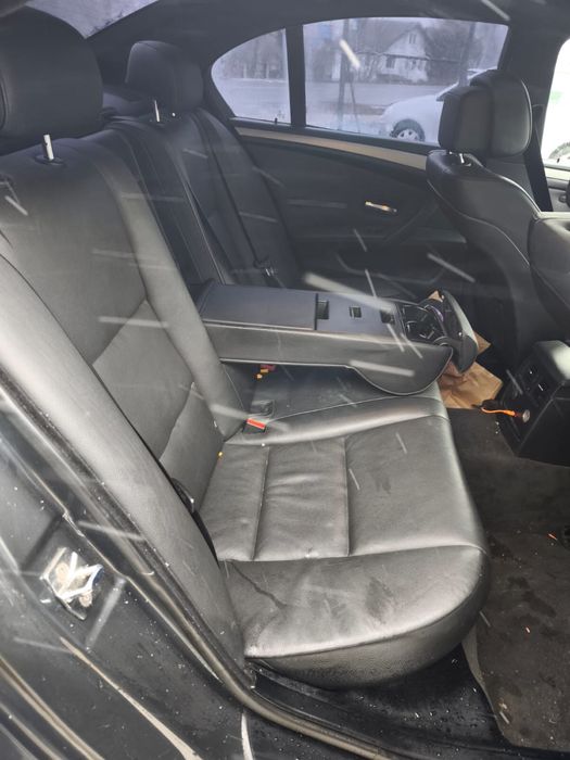 Dezmembrez BMW 520d LCI an 2009 M-PACK  2.0d 177cp,Automat,Navigatie