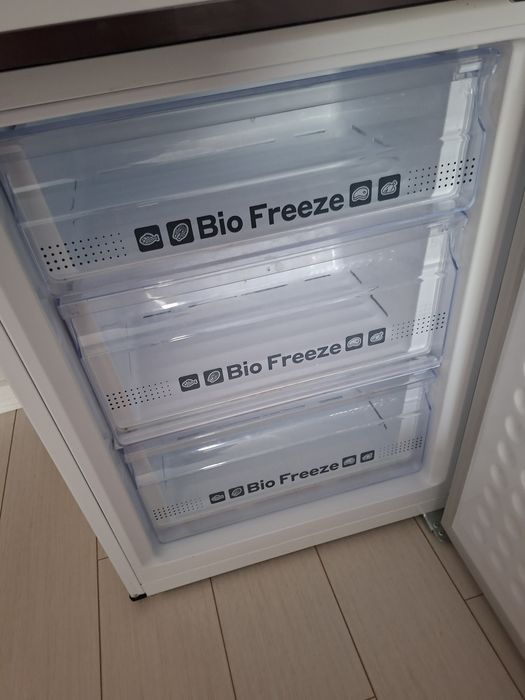 Продам  холодильник.