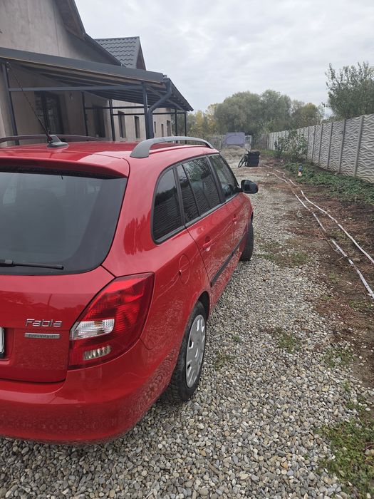SKODA Fabia 2011 — imagine 4