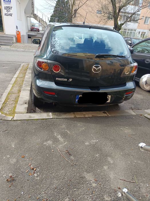 Mazda 3 an 2006.