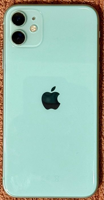 iPhone 11 64Gb Green работещ (заключен iCloud)