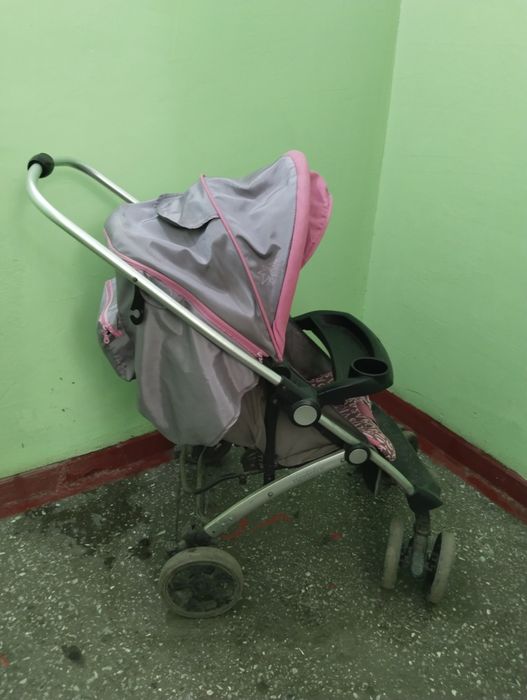 Продаю детскую коляску