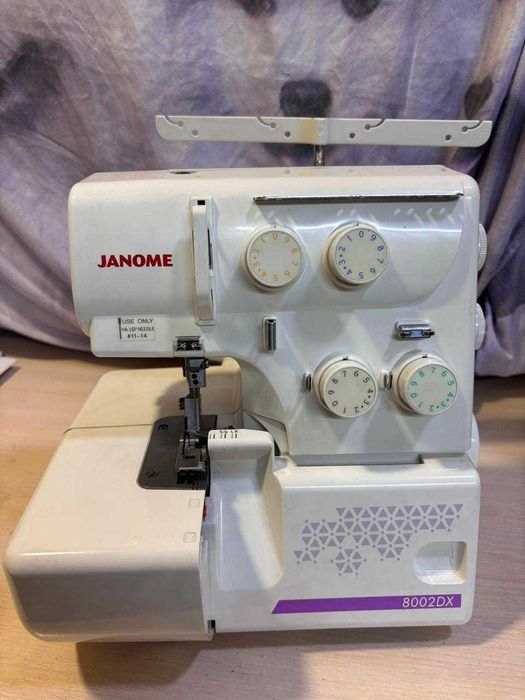 Швейная машина Janome 8002DX ТД Бахыт 107\0955