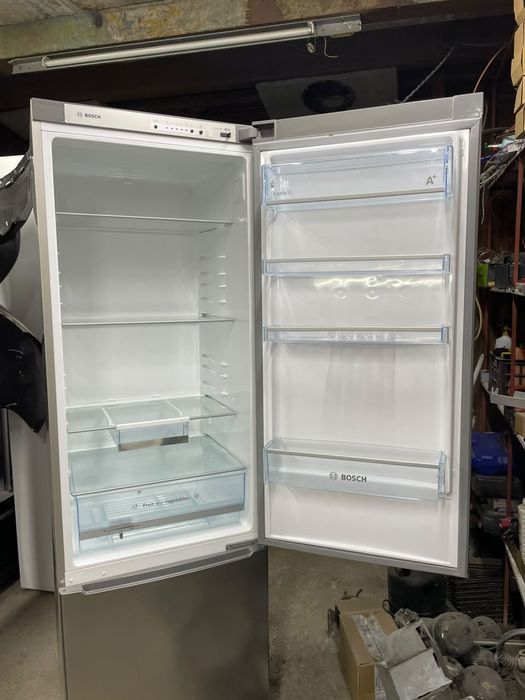 Продам холодильник Бош