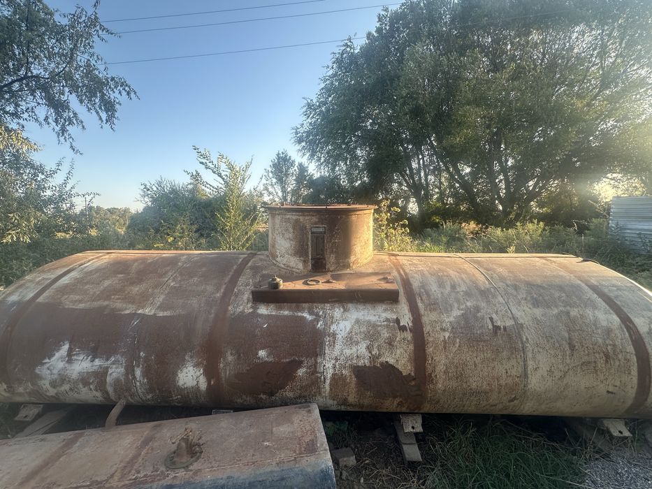 Продается цестерна срочно