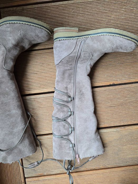 Дамски сиви ботуши, номер 36