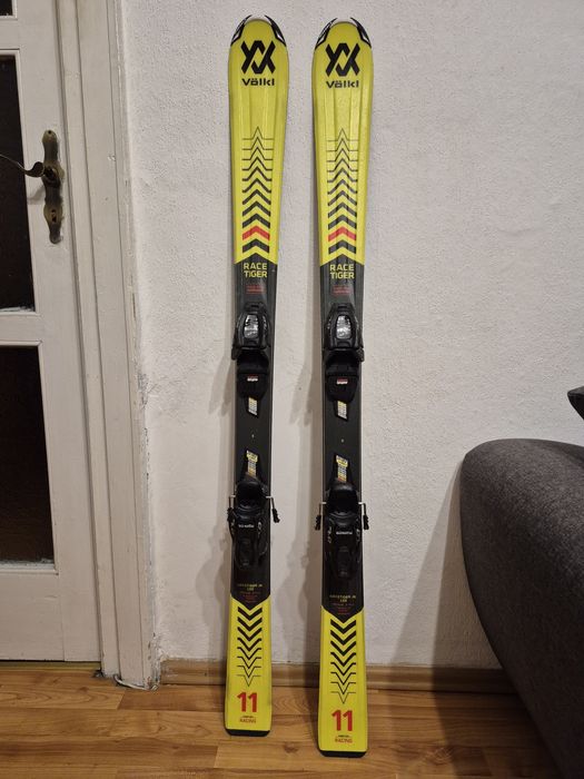 Schiuri Völkl 130 cm