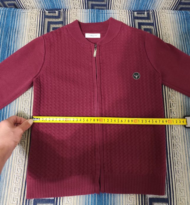 Кофта бордовая на замке до 9 лет