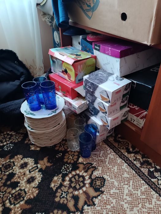 Посуда для дома есть и новая и бу