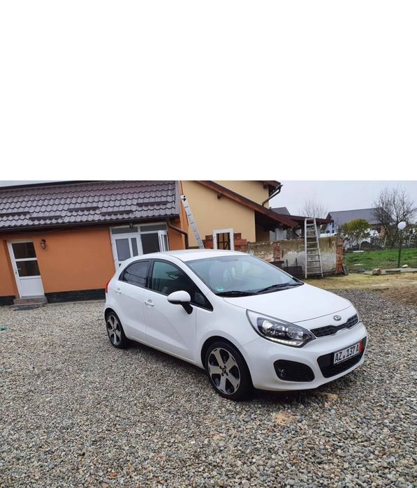 KIA Rio 2013 — imagine 2