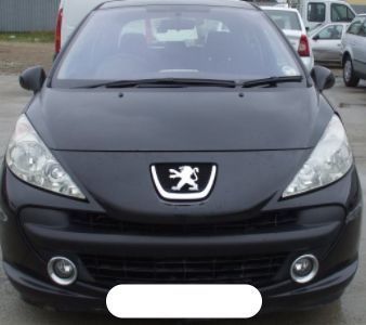 Dezmembrez Peugeot 207 1.6 HDI volan pe stanga din 2007