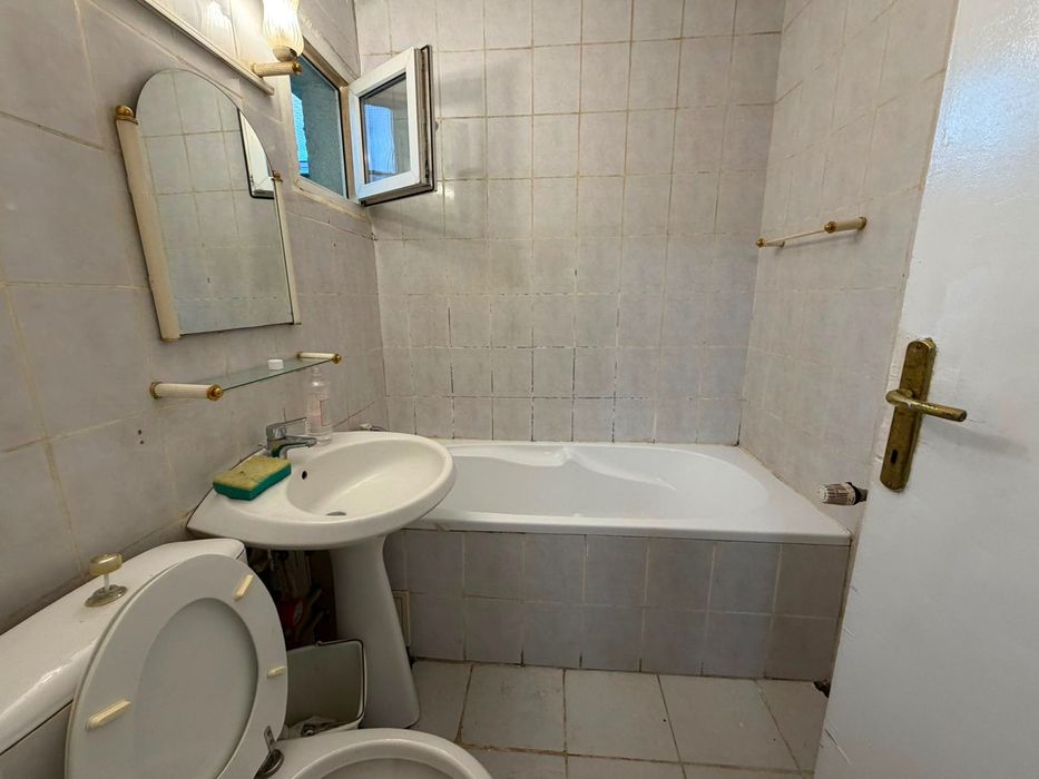 Inchiriez apartament 2 camerę in Drumul Taberei
