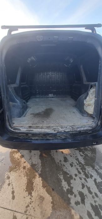 Vand dacia logan van