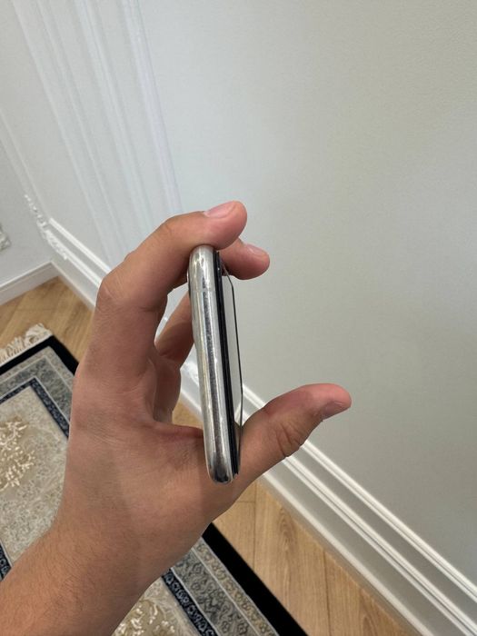 Iphone 11 pro ideal holatda.