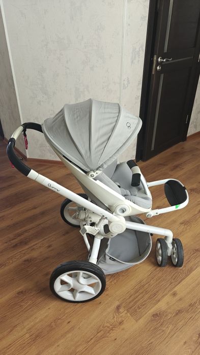 Коляска quinny mood с люлькой